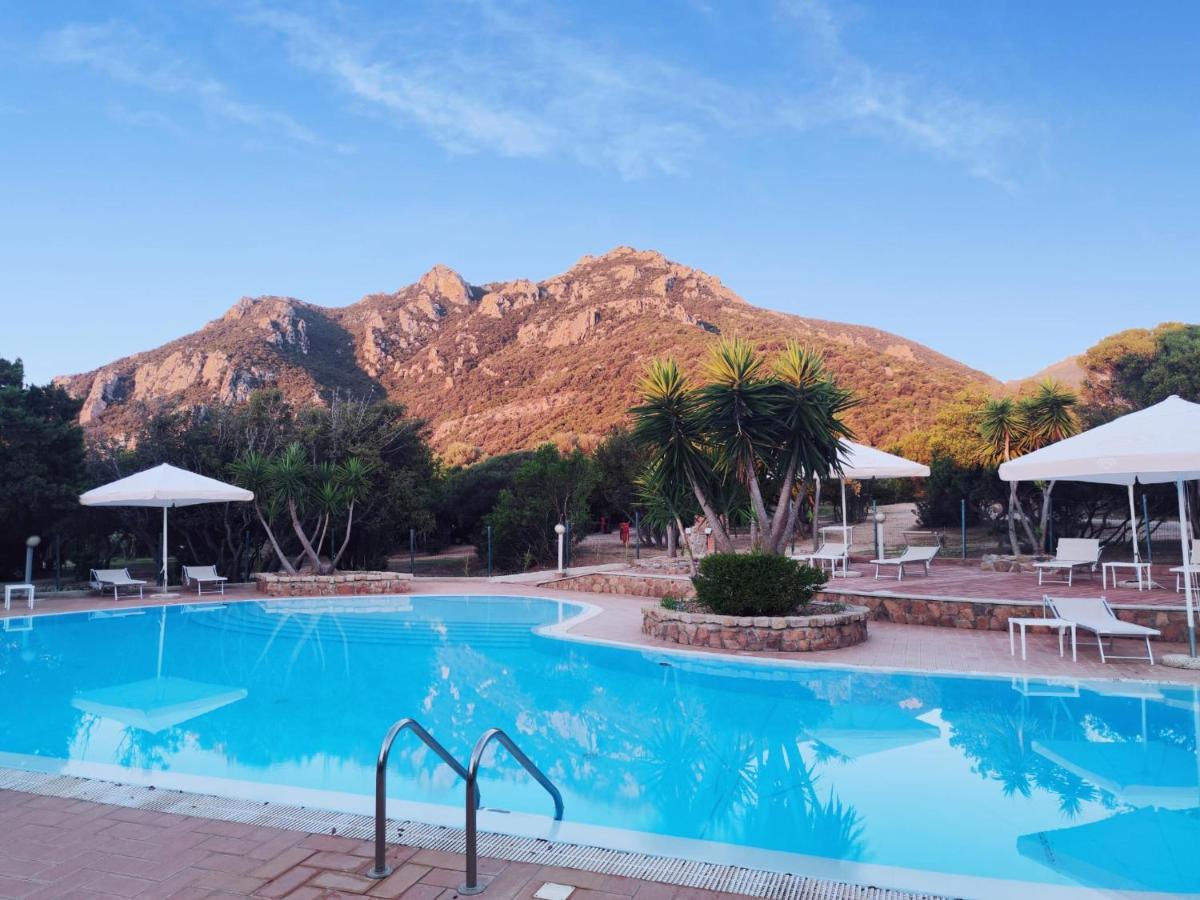 New Camping Coccorrocci Marina di Gairo ภายนอก รูปภาพ